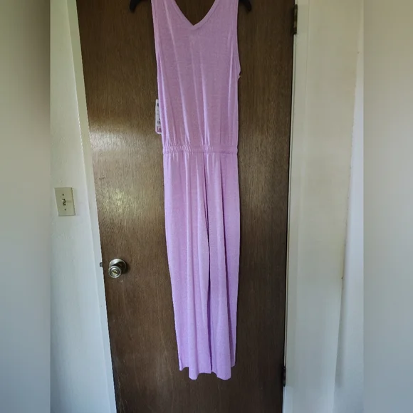 Summer or Spring Pink Sleeveless Jumpsuit - Picture 2 of 4